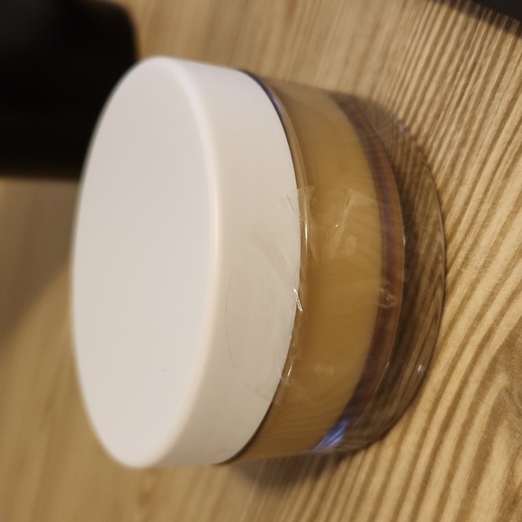 Elemis Pro-collagen Cleansing Balm - Picture 3 of 4